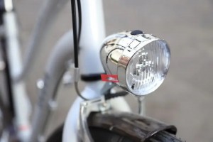 Міський жіночий велосипед Beach Cruiser 28″, алюмінієва рама, 3 швидкості Shimano Nexus, Selle Royal, білий