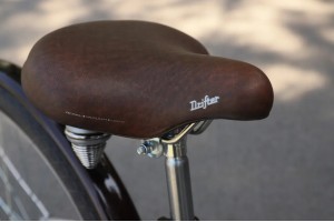 Міський жіночий велосипед Beach Cruiser 28″, алюмінієва рама, 3 швидкості Shimano Nexus, Selle Royal, білий